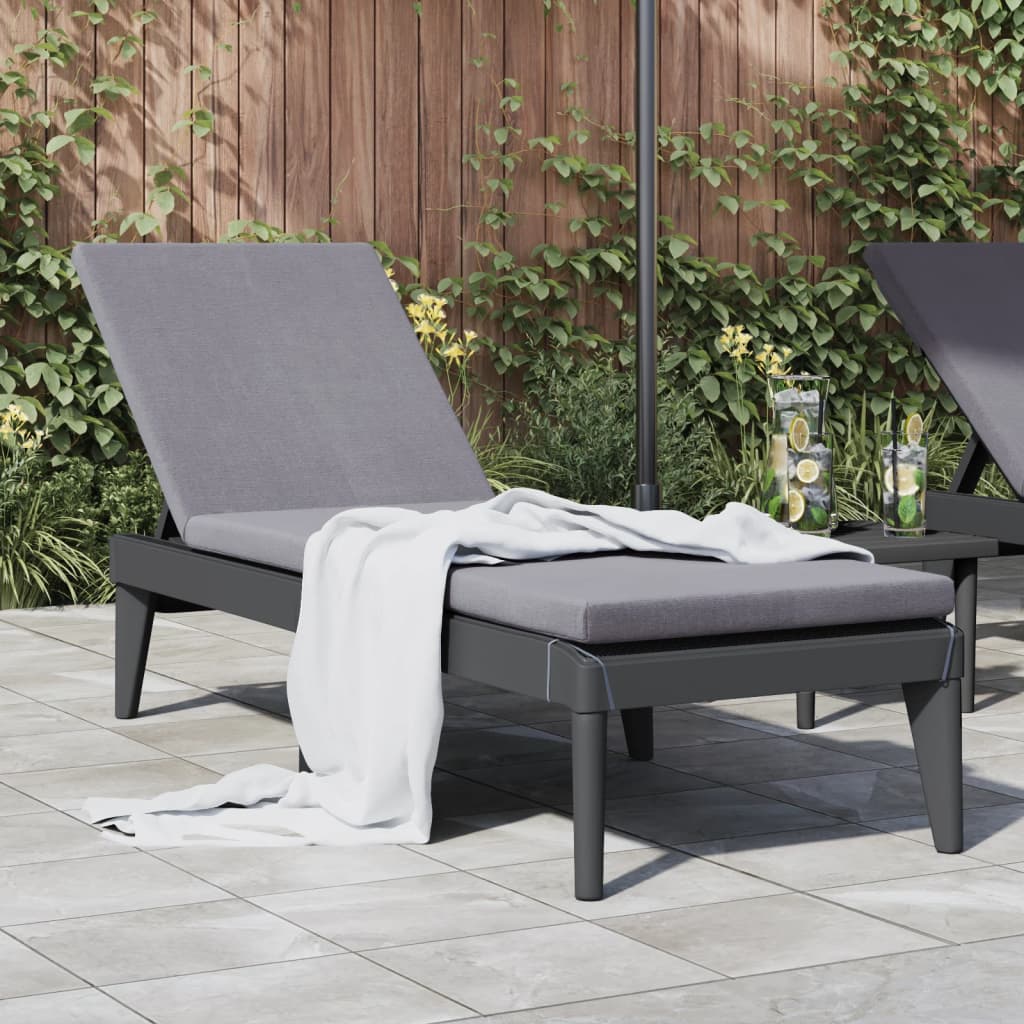 Durable Polypropylene Sun Lounger with Cushions